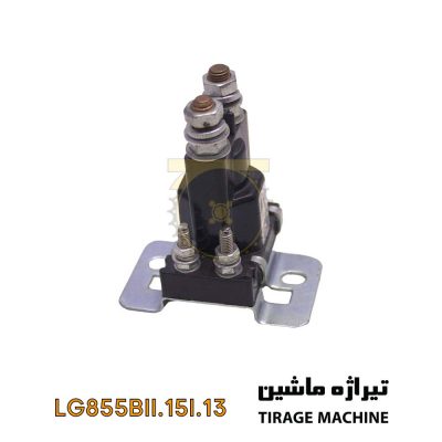 رله استارت لودر ۵ تن – قطعه‌ای الکتریکی برای انتقال برق به موتور استارت، مناسب برای ماشین‌آلات راه‌سازی و لودرهای سنگین.